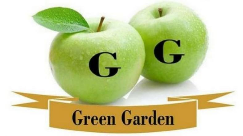 Petik Apel Green Garden